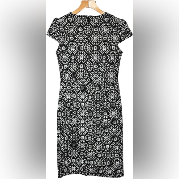 Betsey Johnson Black and White Dress | Size: 8 - Picture 2 of 9